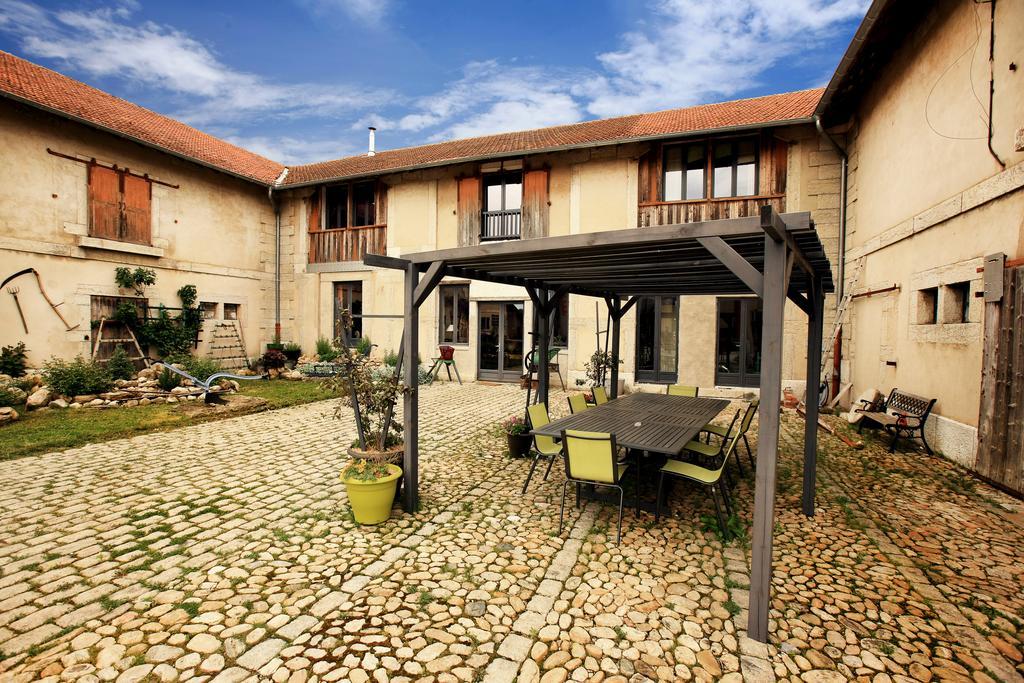 La Ferme Modele Hotel Chatillon-la-Palud Exterior photo